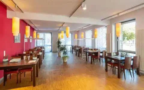 NeuHaus - 22