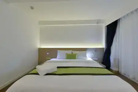iCheck inn Sukhumvit 19 - 33