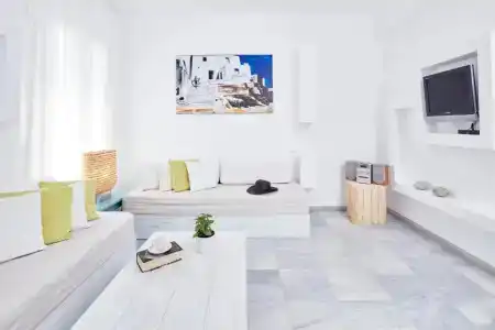 Mykonos Town Suites - 13