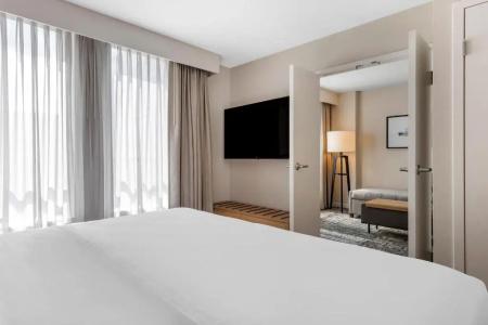 Sheraton Suites Old Town - 113