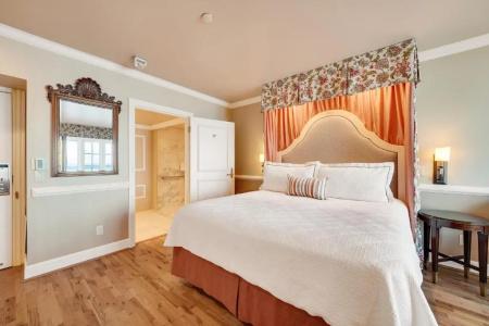 Spindrift Inn - 53