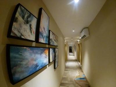 St. Moritz Business - 12