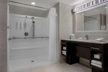 Home2 Suites By Hilton West - 46
