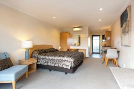 Greenlane Manor - 45
