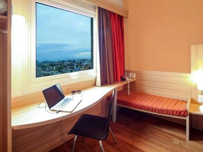 Ibis Providencia - 27