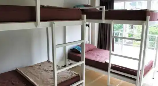 Ananas Phuket Central Hostel - 2