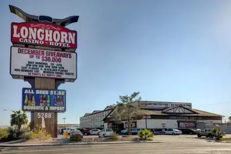 Longhorn Boulder Highway - 20