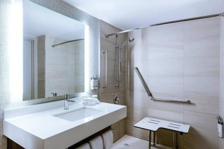 Holiday Inn Express Vancouver Airport-Richmond, An Ihg - 8
