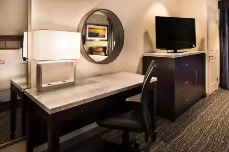 Crowne Plaza Convention Center, an IHG - 55