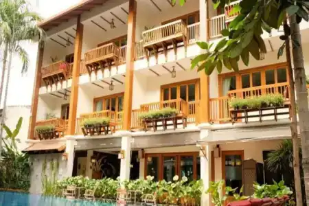 Vieng Mantra - 0