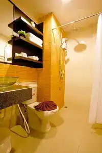 Sinsuvarn Airport Suite - 70