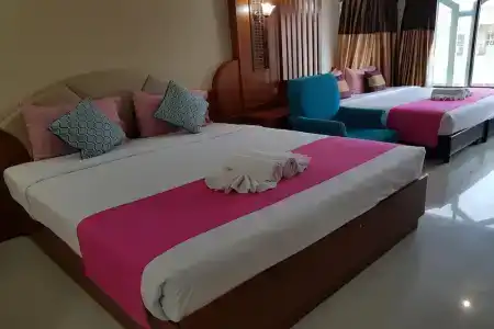 Poonsook Phitsanulok Sha Plus - 33