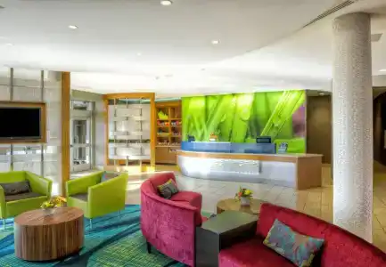 SpringHill Suites by Marriott - 25