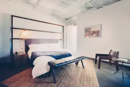 South Congress - 103