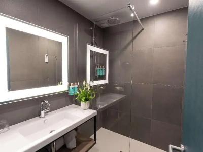 Mercure Angers Lac De Maine - 112