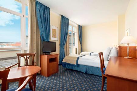 Ramada Prague City Centre - 3