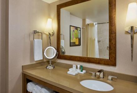 Hilton Los Angeles North-Glendale & Executive Meeting Center - 9