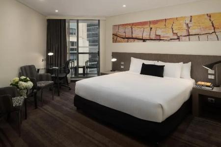 Rydges World Square - 70
