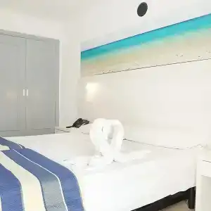 Cassandra - 22
