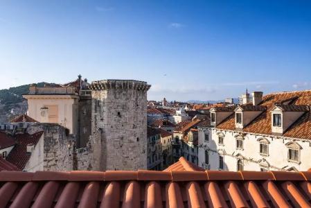 Plaza Marchi Old Town - Mag Quaint & Elegant Boutiques - 58