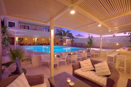 La Stella Suites - 32