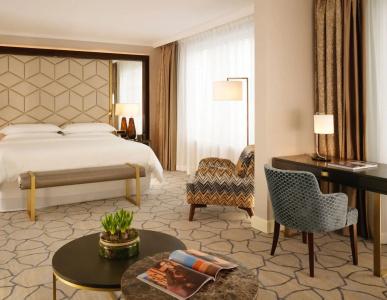 Sheraton Grand Warsaw - 3