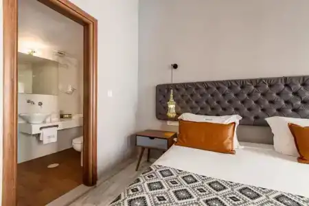 Minaret Suites and - 86