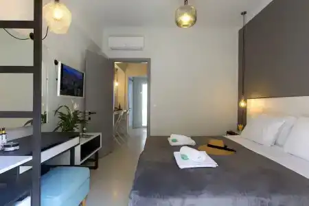 Loc Hospitality Urban Suites - 36