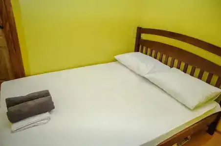 Golden Globus Hostel - 42
