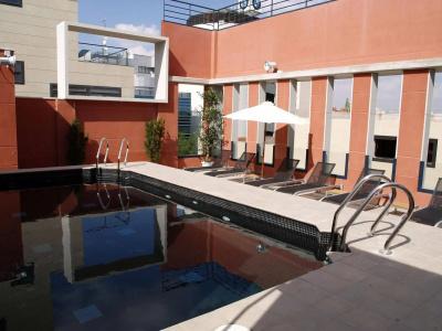 Eco Alcalá Suites - 16