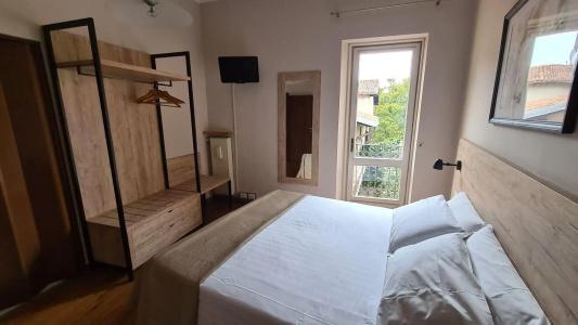 Il Sole - 3