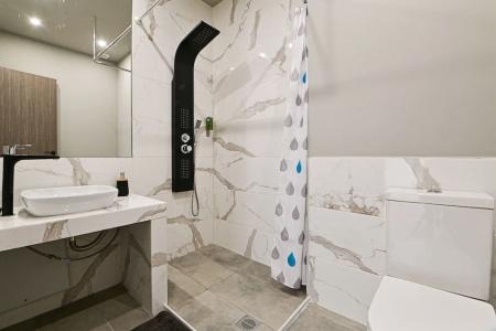 Thisean Modern Suites By Athens Stay - 7