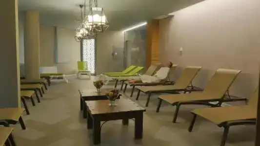 Hot Springs Medical And Spa - 19