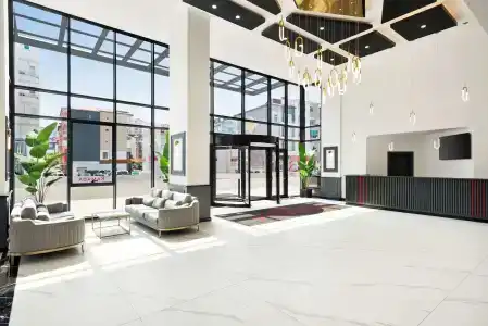 Ramada Plaza By Wyndham - 1