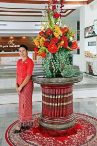 k Park Grand Sha Plus Certified - 23