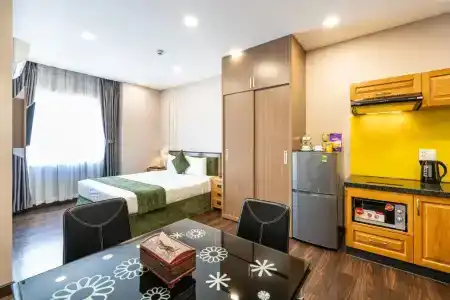 Emerald Central - 228