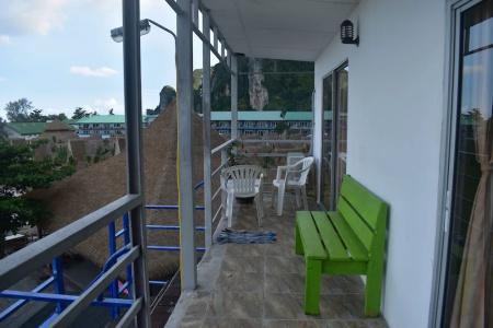 Phi Phi Cliff Beach Resort-Sha Plus - 46