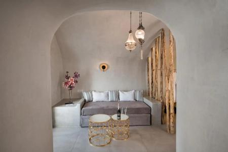 Athina Luxury Suites - 17