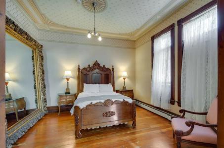 Lumber Baron Inn and Gardens - 25