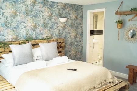 Innit Rooms - Saltwater Guest House - 84