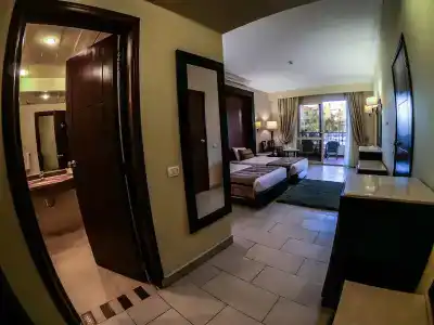 Regency Plaza Aqua Park and Spa Resort - 5