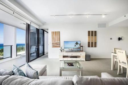 Ultra Broadbeach - 212
