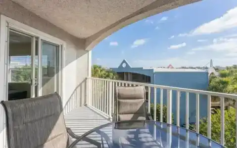 Hibiscus Oceanfront - 34