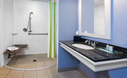 Indigo Houston at the Galleria, an IHG Hotel - 8