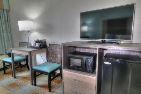 Pigeon River Inn - 79