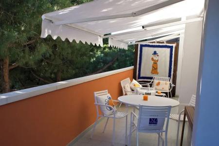 Eros Residence - 8