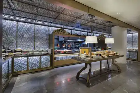 Mersin HiltonSA - 12
