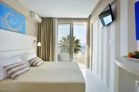 Sidari Beach - 83