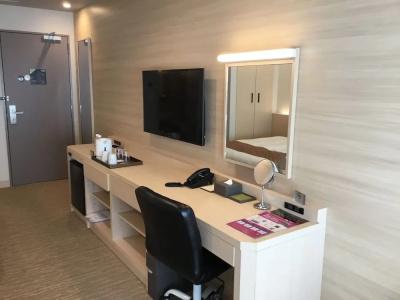 Oriental Suites Airport Osaka Rinku - 4