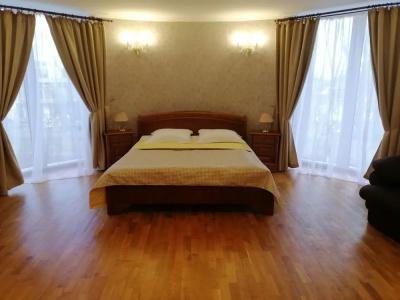 Palace Ukraine - 1